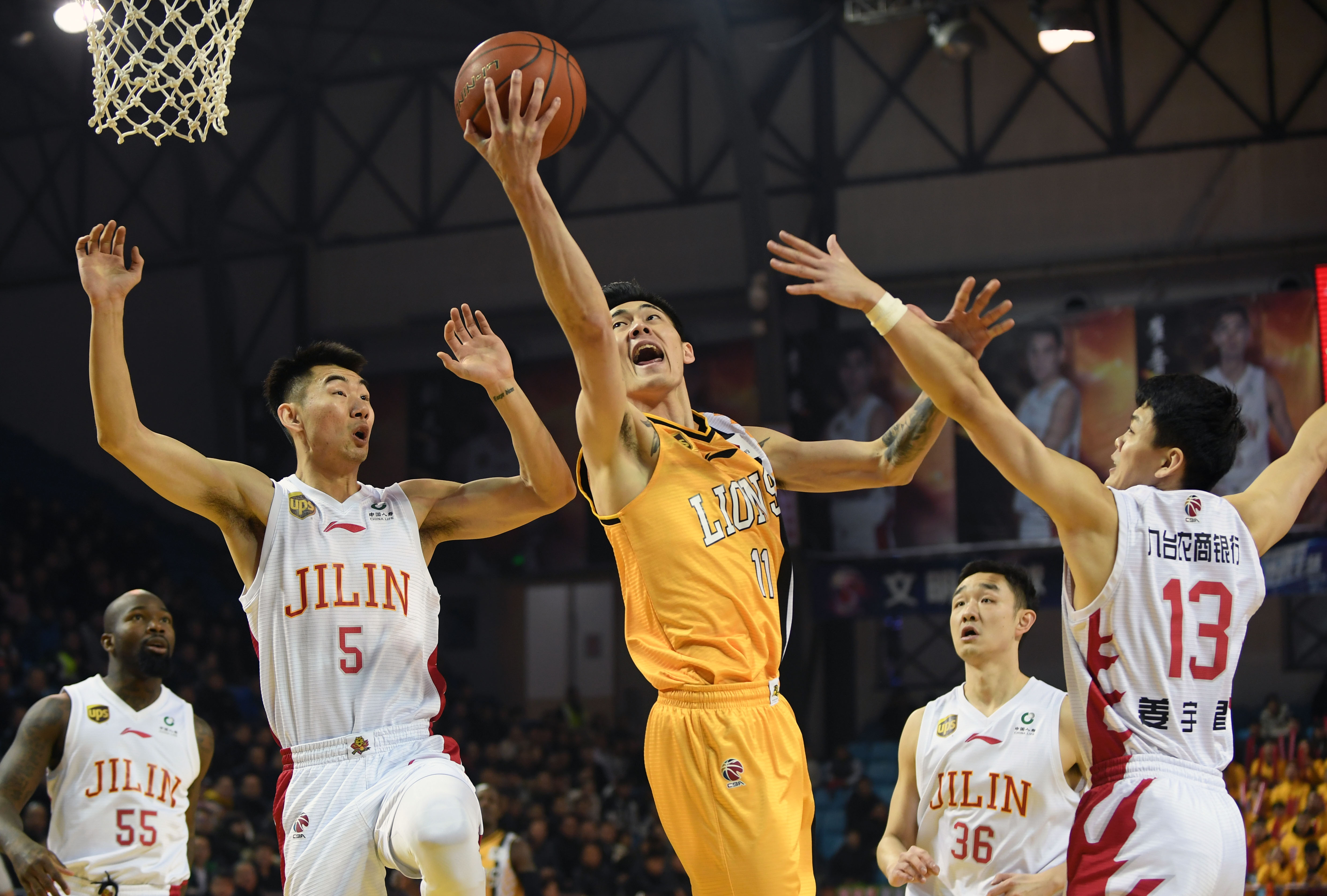 浓眉则公开 浓眉则公开