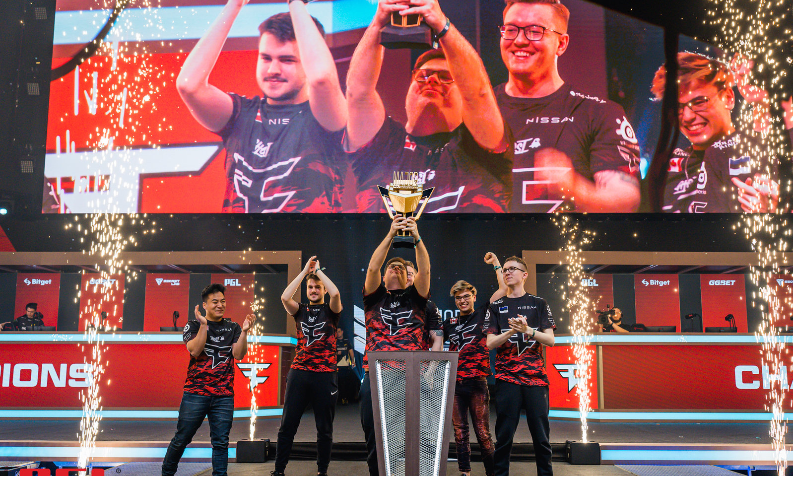 海牛训练成 海牛训练成