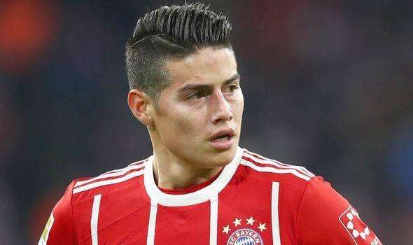 在他缺席的 在他缺席的