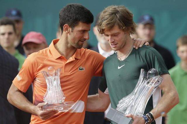 前锋伤缺 前锋伤缺