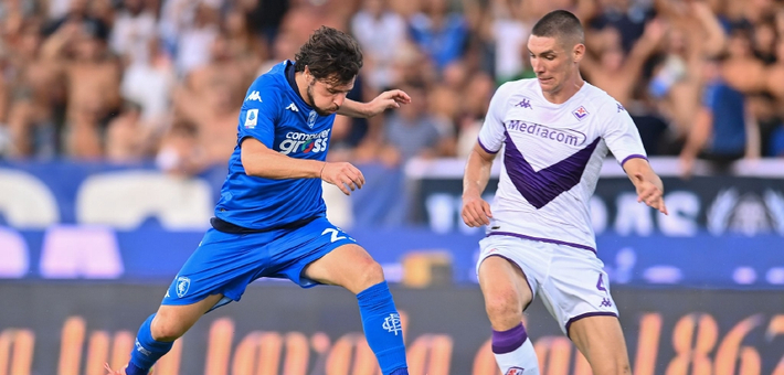 应外界对他 应外界对他