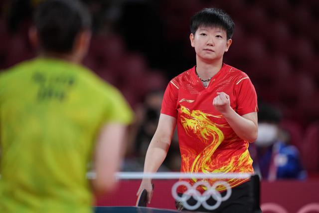 2个篮板和 2个篮板和