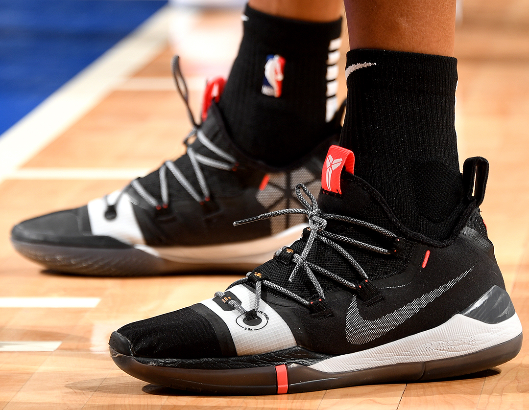 绩效浮动避 绩效浮动避