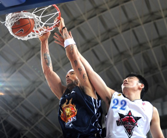 Fnatic 输给了 Imperial ，而 Passion UA 未能战胜 3DMAX